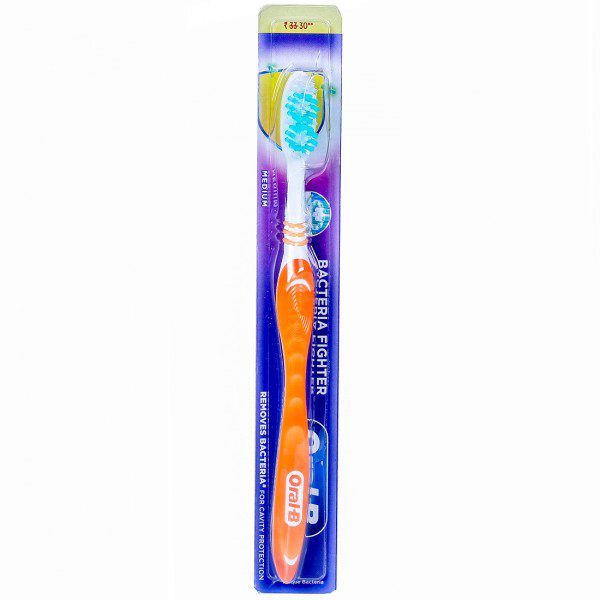 ORAL B BACTERIA FIGHTER MEDIUM