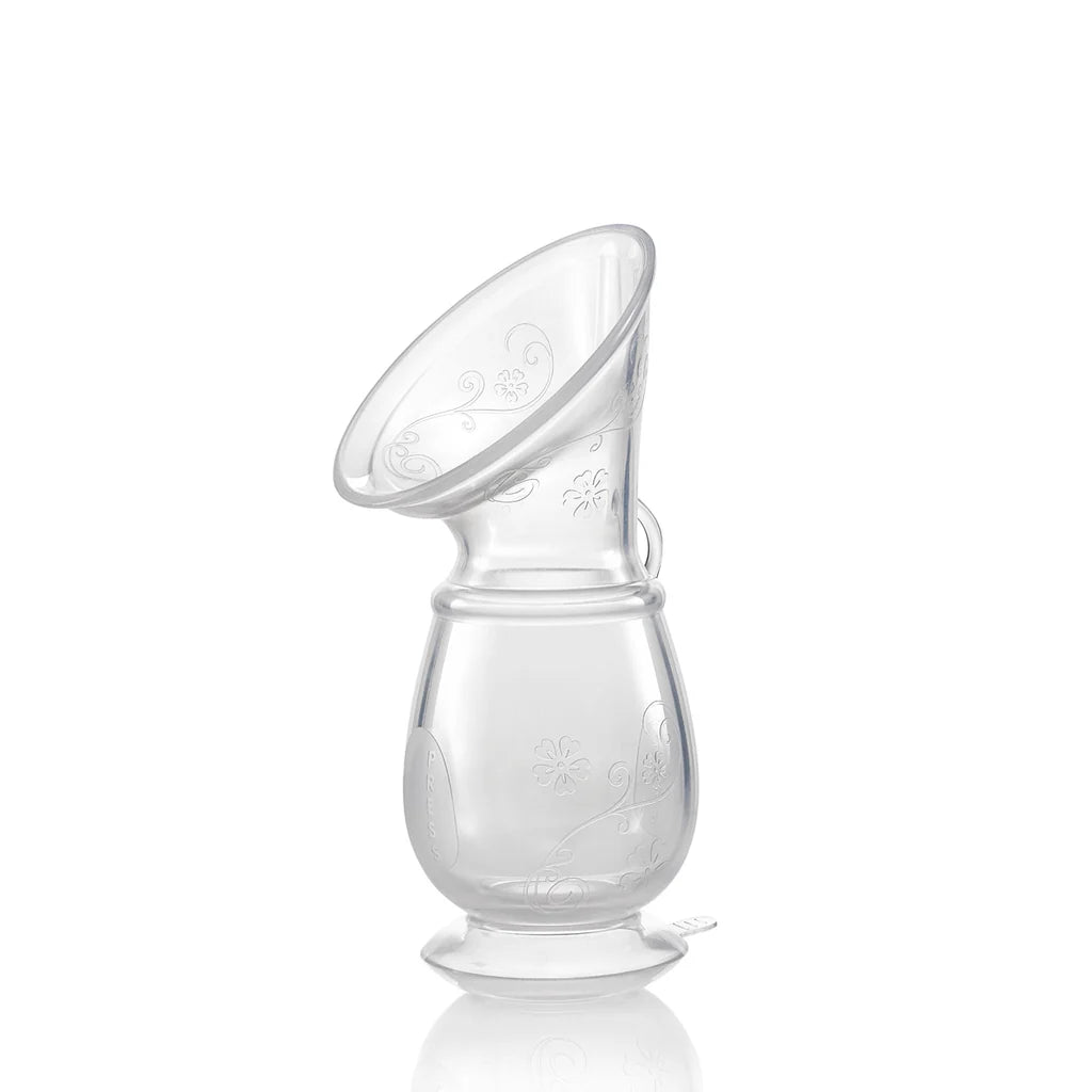 A BABY MANUAL BREAST PUMP SAVER