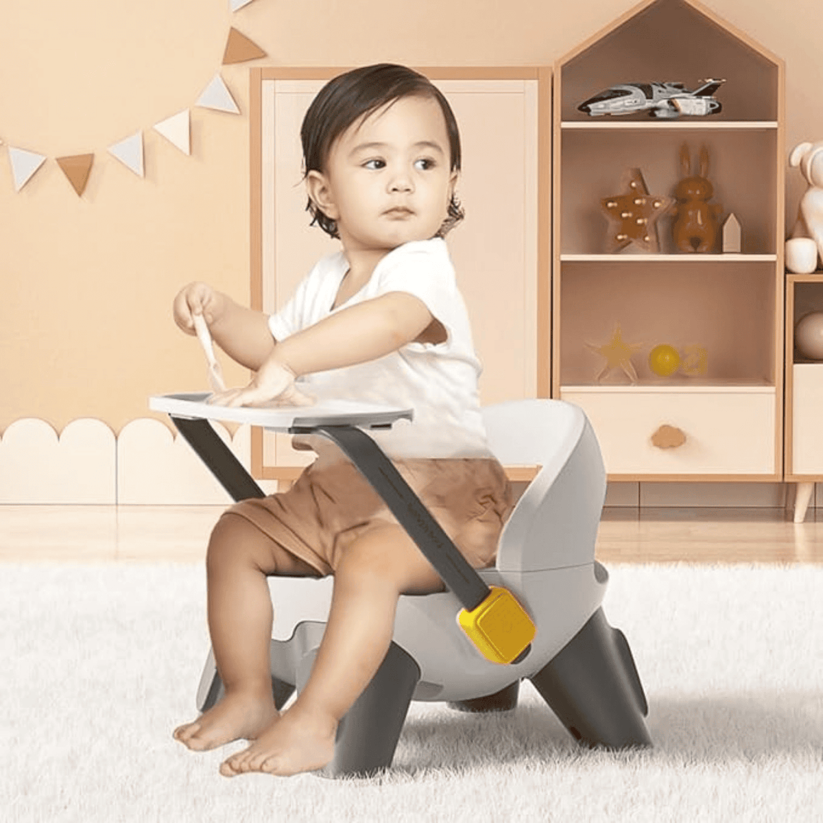 67-15 BABYHOOD ق/ا كرسي طعام