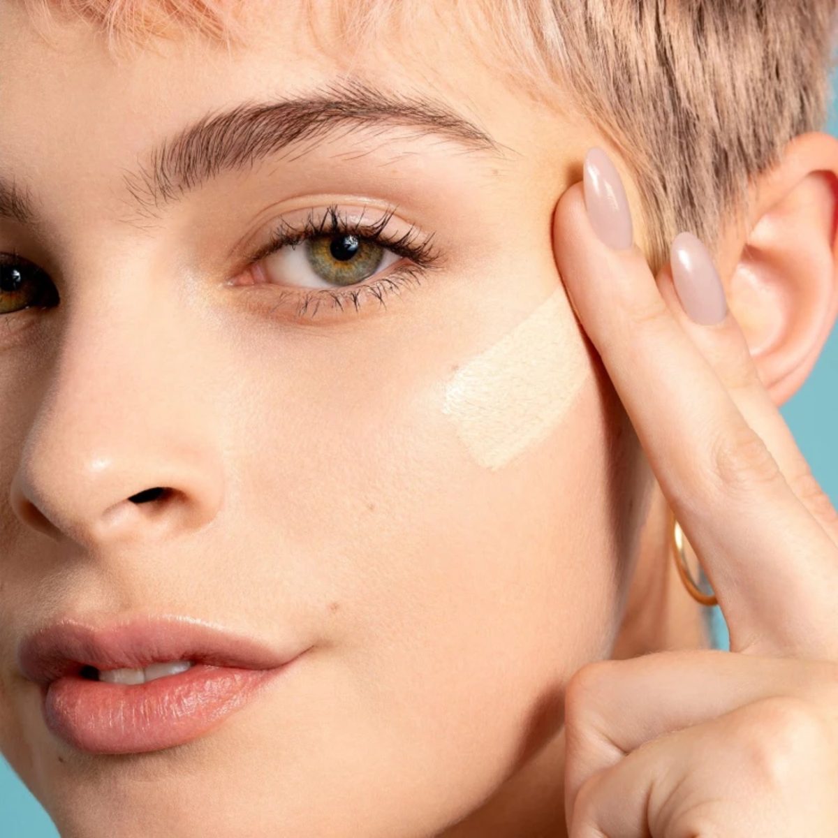 SEVENTEEN-NATURAL VELVET MATTE FOUNDATION 5