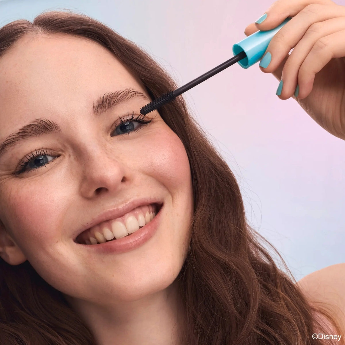 ESSENCE THE LITTLE MERMAID MASCARA 01